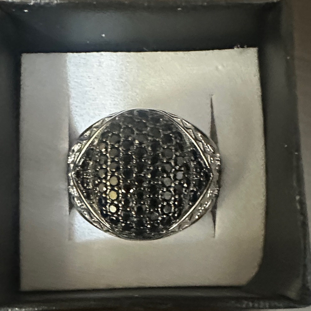 Men's Intricate Silver and Black Ring